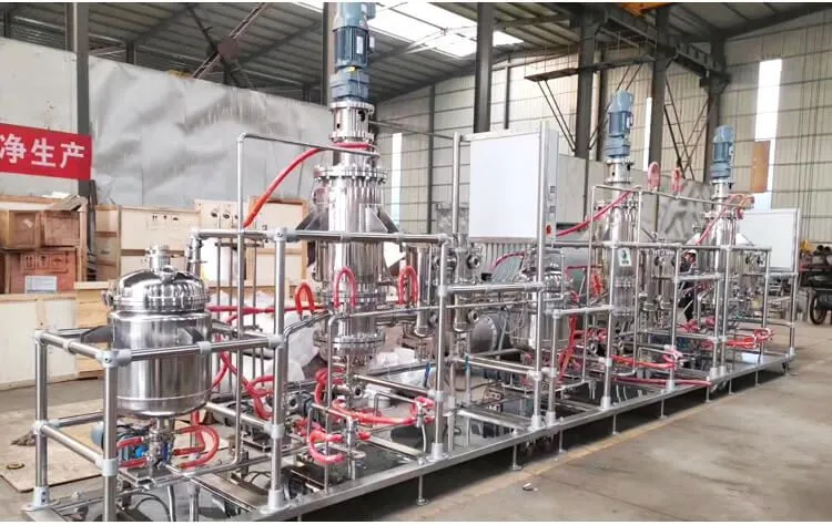 3 stages wiped film distillation apparatus